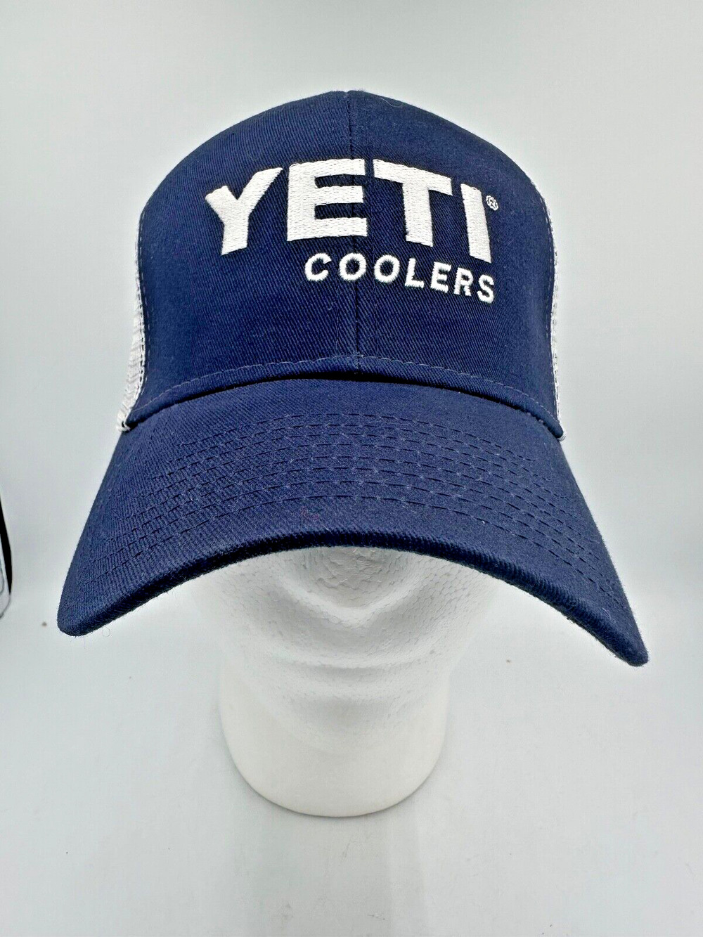 Yeti Coolers Mesh Snapback Trucker Hat Blue White Logo Baseball Cap Embroidered